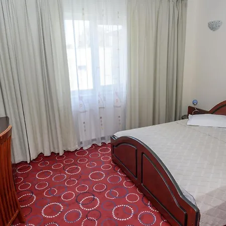 Scala 3* Constanta